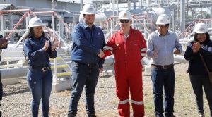 YPFB asume operaciones en áreas de contrato transferidas por Shell Bolivia