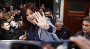 "La grieta" y el ambiente de "extrema crispación" en que se produjo el ataque a Cristina Fernández