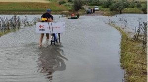 Desastre humanitario en Ucrania por destrucción de represa se agrava por crisis ambiental 