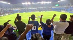 Funcionarios de impuestos son amenazados en Villa Tunari y la Copa Evo sigue sin tributar
