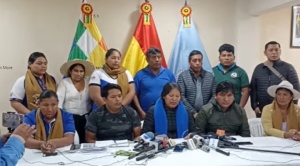 Trópico amenaza con paralizar el país si el TCP inhabilita a Evo Morales