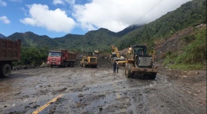 ABC informa que la carretera nueva Cochabamba-Santa Cruz está expedita y sin restricciones