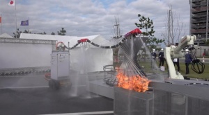 Japoneses diseñan un robot para combatir incendios inspirado en dragones voladores