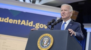 Biden llama “loco hijo de puta” a Putin durante un acto para captar donaciones 1
