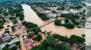 Más de 500 familias abandonan sus hogares en Cobija, el río Acre llegó a 15,58 metros de altura  1