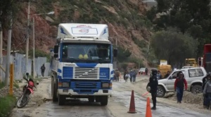 Se habilita el paso vehicular sin restricciones en la av. Hernán Siles, hacia Mallasa