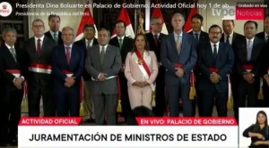 Después que este lunes renunciaran 3 ministros, presidenta Boluarte posesiona a seis nuevos colaboradores