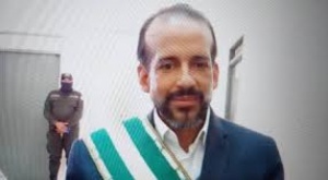Por falta de traslado de Camacho a Santa Cruz, se suspende juicio oral del caso "Decretazo" hasta el 27 de mayo