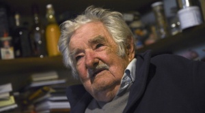 El expresidente uruguayo José Mujica anuncia que tiene un tumor en el esófago 1