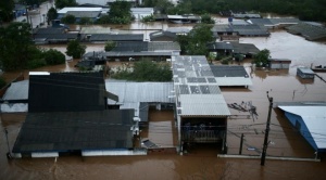 Porto Alegre: 57 muertes y devastación, el desolador panorama que dejan los temporales en sur de Brasil 1