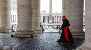 La Iglesia católica se encierra en cónclave para elegir al sucesor del papa Francisco 1