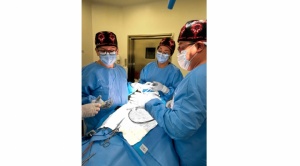  Equipo de Clínica de Las Américas coloca la  primera prótesis mandibular 3D en Bolivia 1