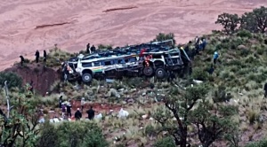 Víctimas del accidente en la carretera Oruro Potosí exigen justicia y resarcimiento económico a la empresa Emmanuel 1