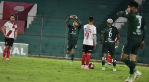 Tomayapo tumba a Always Ready y le quita el invicto del año  1