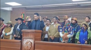“Si no hay unidad del bloqueo nacional popular, nos vamos a ahogar”; Andrónico llama a dialogar a Evo 1