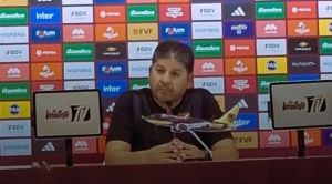 Villegas: “Hay desgracias en el fútbol, como nos pasó a los 5 minutos”  1