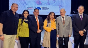 Unifranz de Bolivia y UDI de Colombia firman convenio para doble titulación universitaria