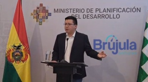 Cusicanqui atribuye proyecciones de crecimiento bajos al “bloqueo” a créditos externos de la Asamblea