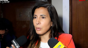 Concejala denuncia concesión ilegal de parqueos tarifados y la Alcaldía responde que se trata de autorizaciones temporales
