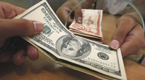 Ofrecían “dólares virtuales” para comprar mercadería china y estafaron Bs 100.000 a jóvenes emprendedores