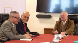 Misión de la UE dice que analizará amenazas evistas contra comicios y mirará con “mucha atención”
