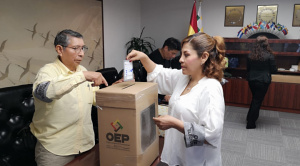 El voto en el exterior se reduce de 32 a 21 países, según el vocal electoral Tahuichi