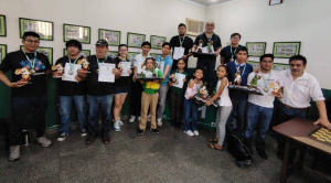 Ajedrez: cruceños Cueto y Moscoso ganan el Abierto Nacional  