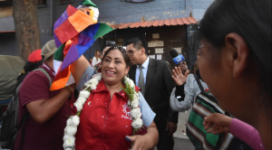 Ruth Nina sale de la cárcel para cumplir detención domiciliaria