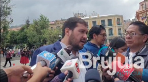 Cívicos cruceños ven que Choquehuanca retrasa falta de combustible al aplazar proyecto de ley