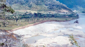 Hallan sin vida a ciudadano colombiano desaparecido en Teoponte tras caer a un río