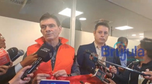 Legisladores del PDC justifican la falta de respuesta de Rodrigo Paz a Lara