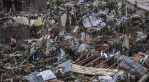 Al menos 52 fallecidos y 13 desaparecidos por el impacto del tifón Kalmaegi en Filipinas