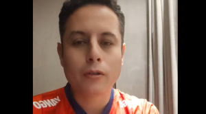 Lara informa que su esposa tiene un  tumor en la cabeza y que faltó a sesión  porque estaba en Brasil por un chequeo médico