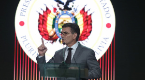Paz garantiza que habrá seguridad jurídica y anuncia cambios en leyes para fomentar la inversión