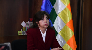 Posesionan a Tatiana Genuzio como Viceministra de Comercialización, Transporte y Almacenaje de Hidrocarburos 