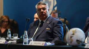 Presidente del fútbol argentino cobra $us 41.000 cada mes de la Conmebol