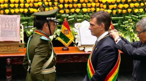 |OPINIÓN|Hiperventilar no ayuda a gobernar O ¿un gobierno que huye de sí mismo?| Mauricio Antezana|