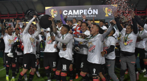 Un club sin arraigo popular supera a los grandes y es campeón 