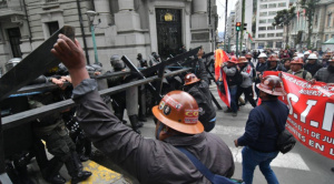 COB y magisterio ratifican la continuidad de las marchas y la huelga de hambre