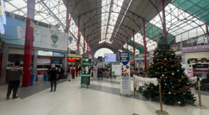 Cae demanda en la terminal; precios de pasajes siguen altos, con leve tendencia a la baja