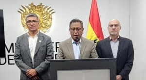 Gobierno informa que la COB no asistió al diálogo y niega que haya desaparecidos