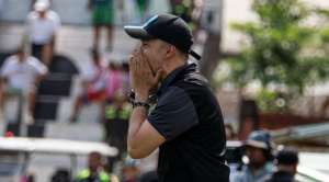 Robatto inicia su tercer año seguido como DT de Bolívar   