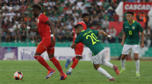 Bolivia juega un partido flojo y le alcanza solo para empatar