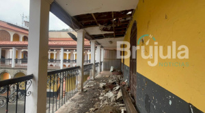 A dos semanas de que se inicien las clases, el colegio Ayacucho tiene varios daños 
