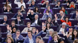 El Parlamento Europeo paraliza acuerdo UE-Mercosur, lo envía a la justicia para que lo analice