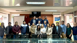 YPFB y Asosur acuerdan mejorar flujo de combustibles; surtidores suspenden medidas de presión