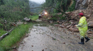 Un deslizamiento de tierra interrumpe la carretera a Chulumani 