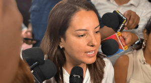 Aduana confirma que Rojas se identificó  como propietaria de las maletas y que las retiró con pasaporte diplomático 