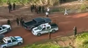 El gobierno recurre a las FFAA para contener a avasalladores