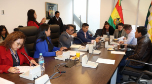 Comisión de Diputados aprueba ampliar a seis meses el arraigo de exautoridades tras dejar el cargo